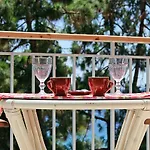 Zefiros Traditional Hotel